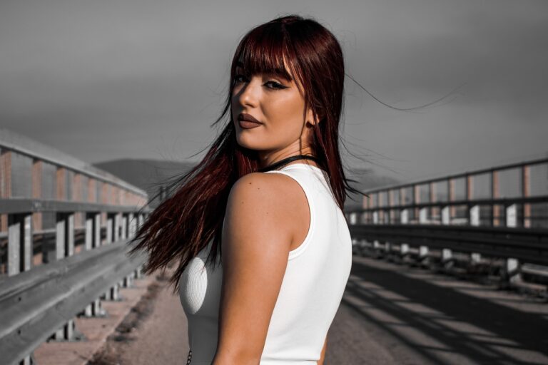 Laserbook Review: Innovative E‑Learning Platform Transforming Education